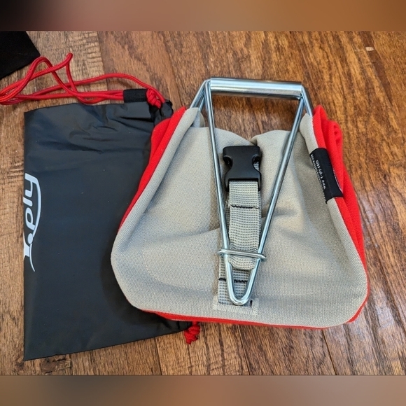 Beach rest by y -ply portable, back, foot, neck rest, Red New in box - Picture 13 of 14